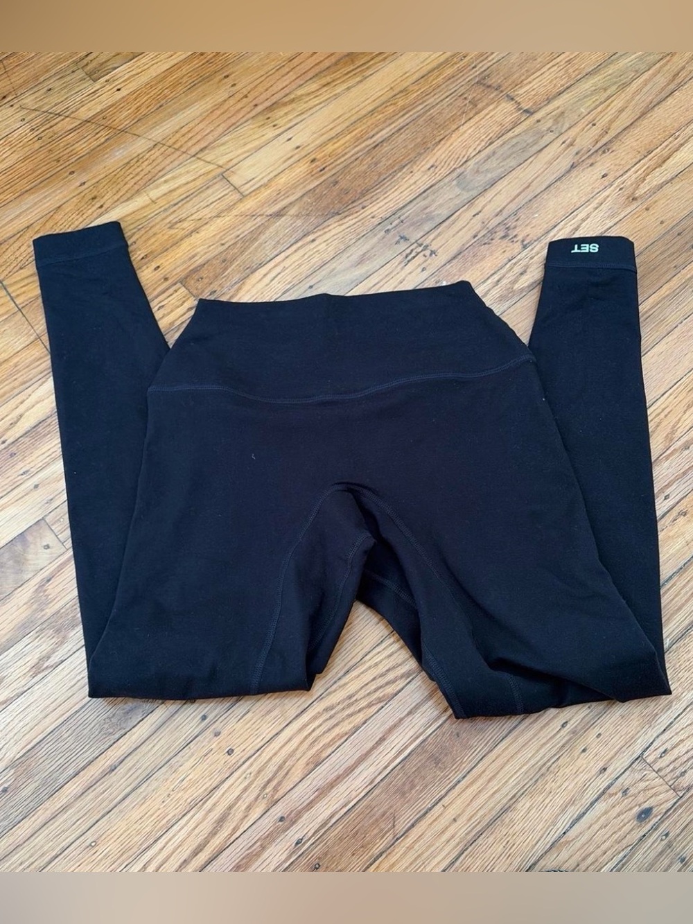 set active black leggings
